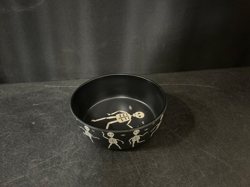 Photo 1 of 29 fl oz Halloween Bamboo and Melamine Cereal Bowl Black - Hyde and EEK! Boutique 26 COUNT