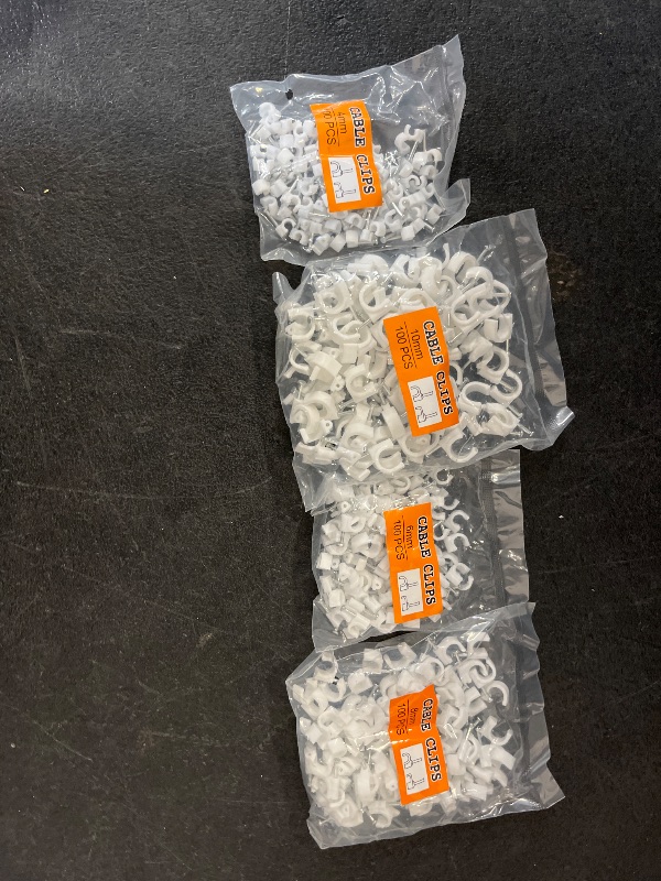 Photo 1 of 400 PCS Antrader R-Type Cable Clamp 1/4 Inch White Nylon Cable Organizer Clips for Wire Management Pack of 4