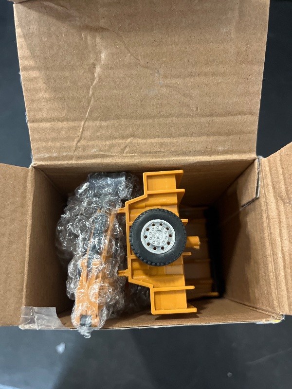 Photo 1 of Die-cast Semi Truck Toys Set w/Semi Truck, Pickup, Racing Car, Alloy Engineering Transport Vehicles Toys w/Lights & Sounds, Model Pickup,Model Racing Car for Boys Kids