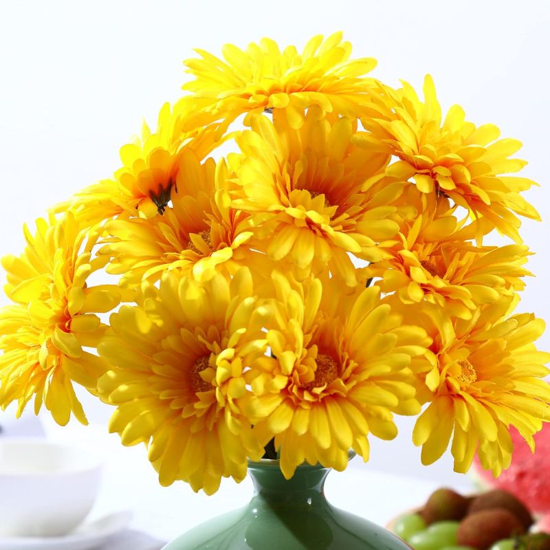Photo 1 of TOPIA Artificial African Daisies Flowers African Daisy Silk Flowers Artificial Gerbera Daisies Pack of 10 (Yellow)