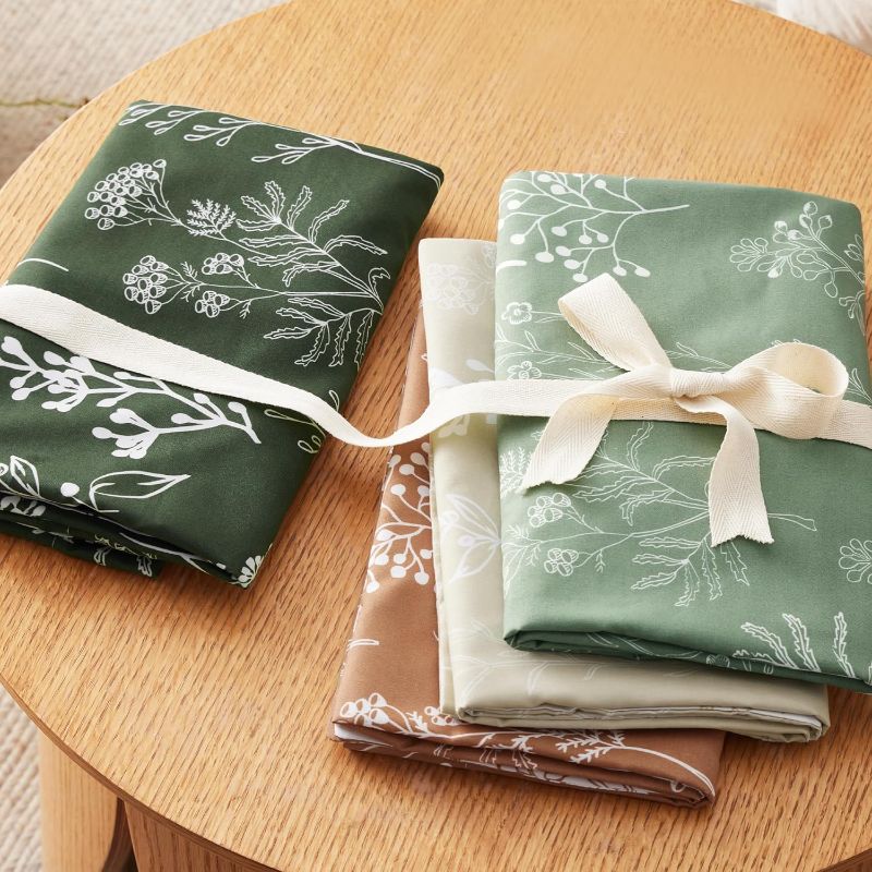 Photo 1 of Bedsure King Comforter Set - Linen Bed Set, 3 Pieces Cute Floral Bedding, 1 Soft Reversible Botanical Flowers Comforter and 2 Pillow Shams