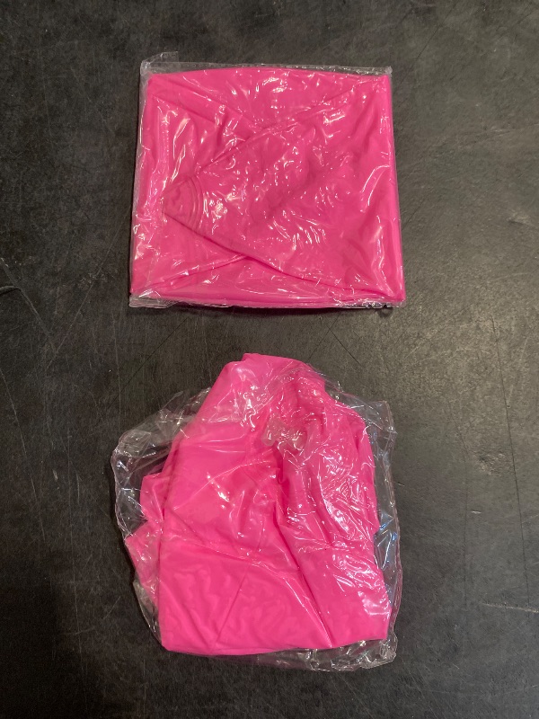 Photo 1 of kymqlyw 2 Pcs 12 Inch Solid Pink Beach Balls Inflatable Beach Balls Bulk Large Blow up Pool Game Toys for for Summer Beach, Pool and Summer Birthday Party Supplies (Pink)