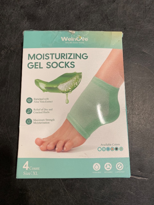 Photo 1 of Welnove Moisturizing Heel Socks - 2 Pairs Aloe Vera Extract Infused Gel Lining for Dry Feet - Cracked Heel Repair Treatment - Cotton Socks for Women Men Foot Care (Green, Extra Large)