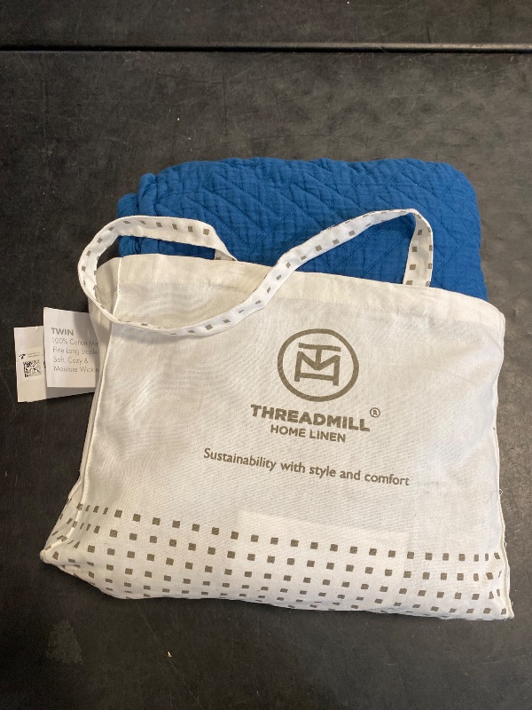 Photo 1 of Threadmill Luxury Cotton Blankets for Twin Size Bed | All-Season 100% Cotton Twin Blanket for Bed | Aster Jacquard Lightweight, Soft & Cozy Coverlet, 350GSM, 68 x90 inches | Folkstone Blue