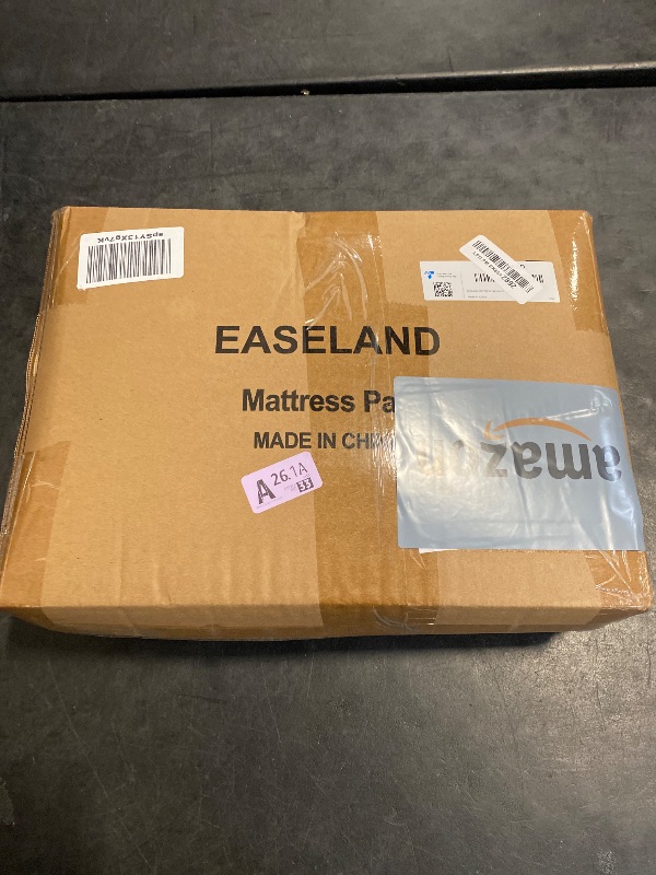 Photo 1 of EASELAND Queen Size Mattress Pad Pillow Top Mattress Cover Quilted Fitted Mattress Protector Cotton Top Stretches up 8-21" Deep Pocket Cooling Mattress Topper (60x80 inch, White)