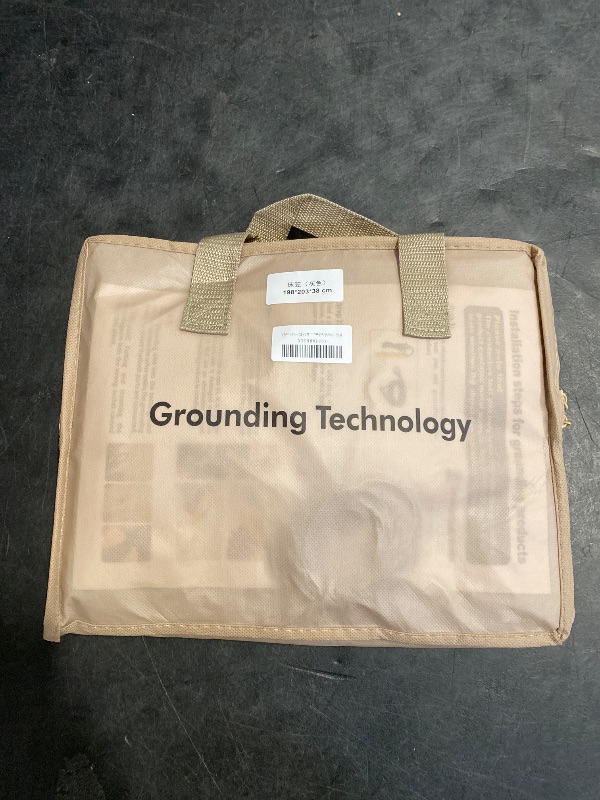 Photo 1 of Grounding Sheet, 90% Organic Cotton+10% Pure Silver Organic Fitted Grounded Sheet for Improved Sleep, Pain Relief - Earth Connected Bedding (Gray, (78.4 * 80.2 * 15inch))