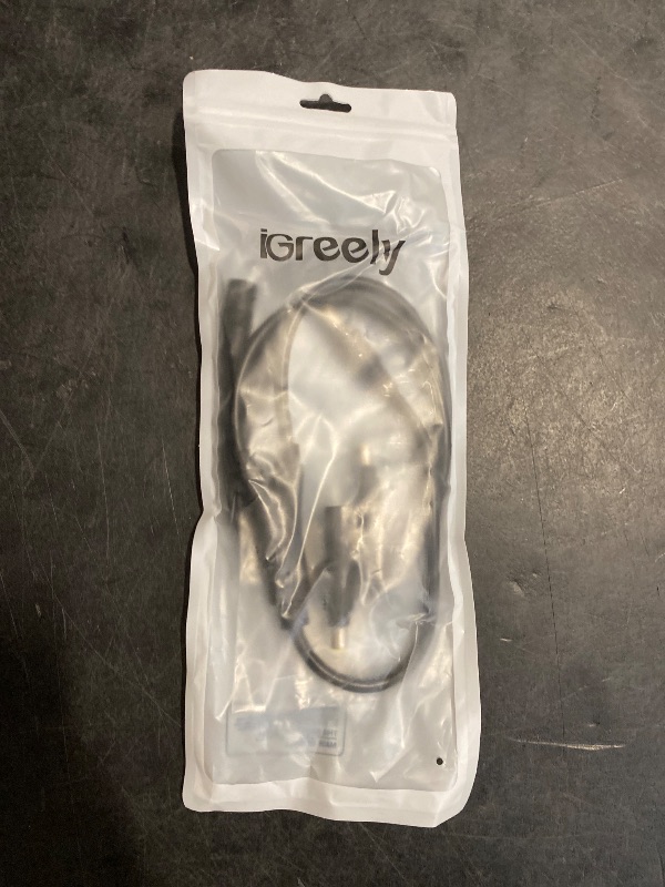 Photo 1 of iGreely 8mm Splitter - Y Splitter Adapter Cable for Solar Panel, RV, Automotive, Marine & Portable Power Station - Compatible with Jackery & Goal Zero (Male to Female x 2)