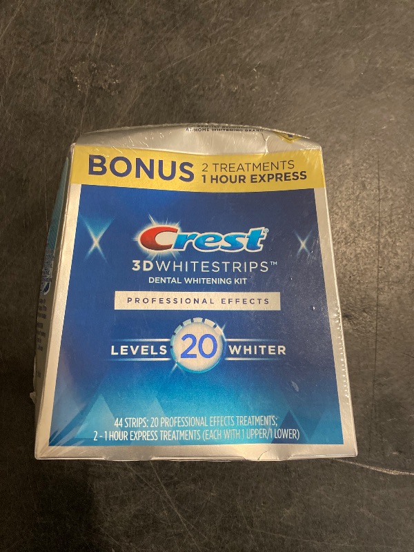 Photo 1 of Crest 3D Whitestrips Professional Effects – Teeth Whitening Kit, 22 Treatments (20 + 2 Bonus), Each with 1 Upper/1Lower, 44 Strips – Crest 3DWhite Teeth Whitening Strips