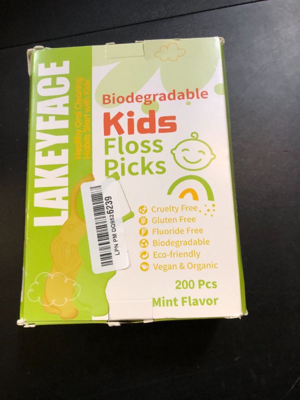 Photo 1 of Lakeyface Biodegradable Kids Flossers, Cute Elephant Floss Picks, No Fluoride BPA Free Eco Friendly Dental Floss Picks, Mint Flavored, 2 Colors, 50 Count (Pack of 4)