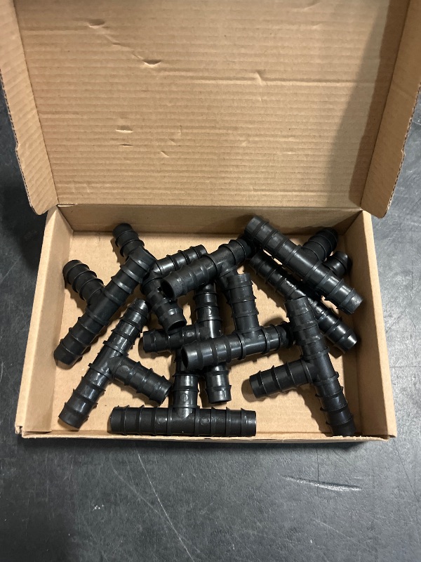 Photo 1 of RYXZEN 16 PCS Drip Irrigation Tee Fittings Kits Drip Line Barbed Connectors ID 0.61", Fits for Most 3/4 Inch (OD 20mm) Thin PE Hose Tubing or Drip Irrigation Sprinkler System