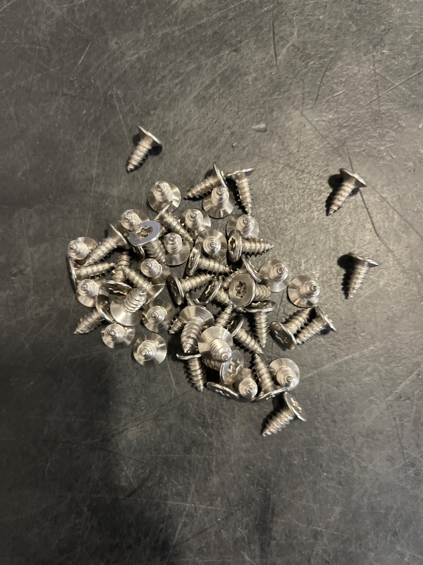 Photo 1 of uxcell Flat Countersunk Head Torx Screws, 50Pcs M6 x 16mm 304 Stainless Steel Tamper Proof Sheet Metal Screws with Bit T30, Self-Tapping Anti-Theft for Wood, Mechanical Industry (Silver)