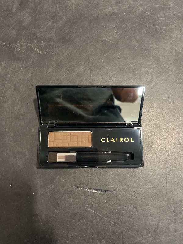 Photo 1 of Clairol Root Touch-Up Temporary Concealing Powder, Light Brown Hair Color, Pack of 1