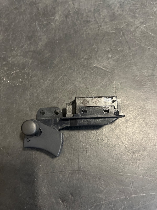 Photo 1 of TJPOTO 651189-3 Circular Saw Trigger Switch 5007MG 5377MG 5477NB 007NK 651193-2 Replacement Part New