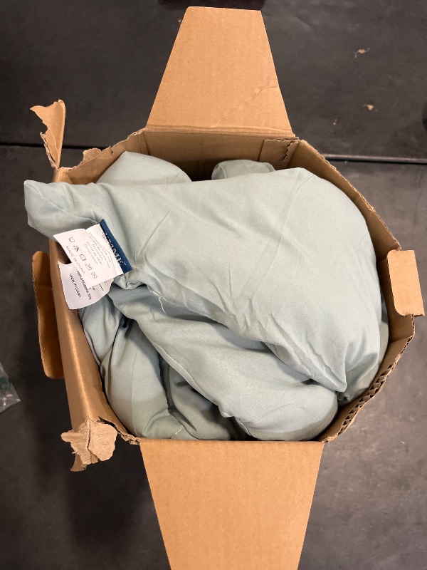 Photo 1 of EMME Twin Comforter Set with Sheets 5 Pieces Twin Size Bed in a Bag Set for All Seaon, Twin/Twin XL Ultra Soft Aqua Bedding Sets with Comforter, Sheets, Pillowcase & Sham