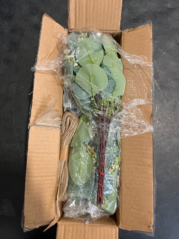 Photo 1 of ZeKonan 40 Pcs Artificial Greenery Eucalyptus Stem Silver Dollar Leaves Baby Eucalyptus Leaves Suitable for Family Wedding Vase Centerpieces Bouquet Flower Arrangement