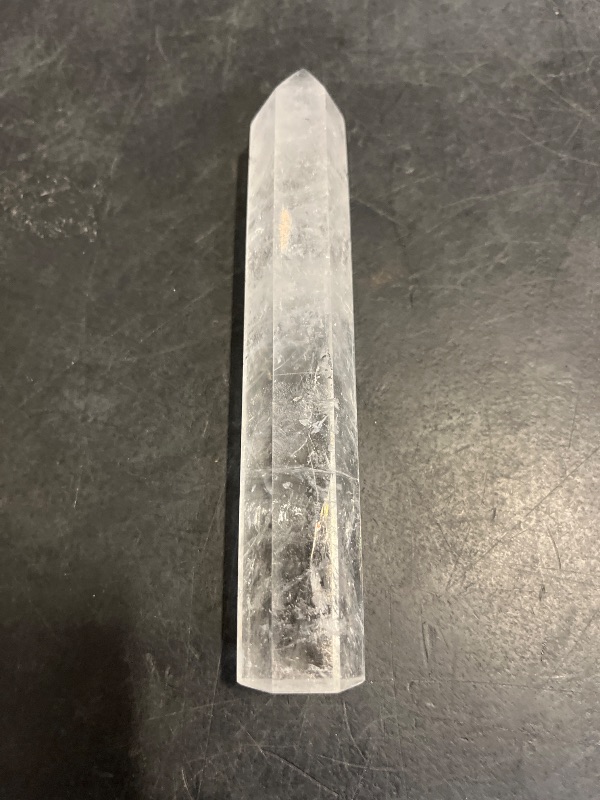 Photo 1 of WUYOUSHI Large Clear Quartz Healing Crystal Towers / 7.08-7.87" Natural Crystal Wand / 6 Faceted Chakra Crystal Point Reiki Meditation Therapy