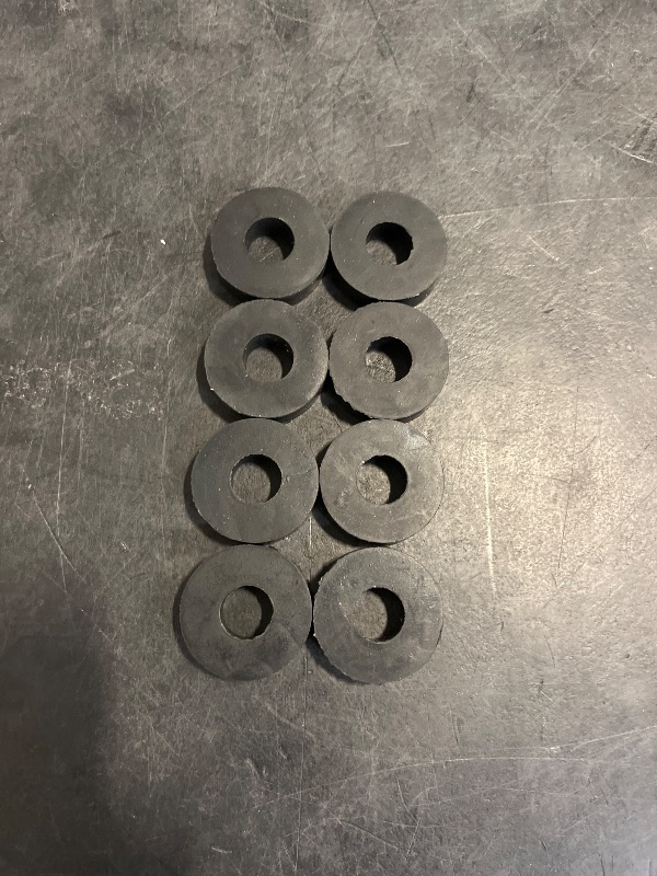 Photo 1 of uxcell 8Pcs 1-5/8" OD x 5/8" ID x 3/8" Thick Round Rubber Washers Flat Rubber Spacer Bushing for Home Appliances Cars Boat Accessories