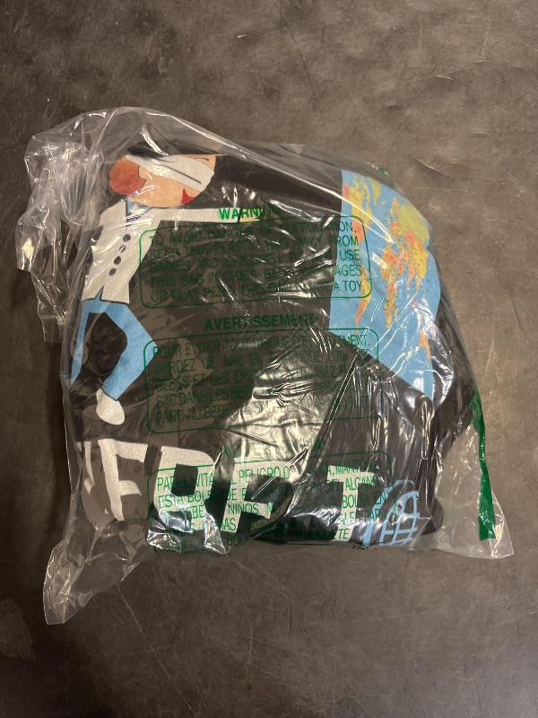 Photo 1 of 4pcs World Traveler Gifts for International World Travelers T-Shirt 
sizes: 2pcs - XXL, 1pc- L, 1pc- M