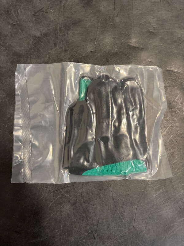 Photo 1 of 3 Pack Garden Pruning Shears Stainless Steel Blades Handheld Pruners Set with Gardening Gloves