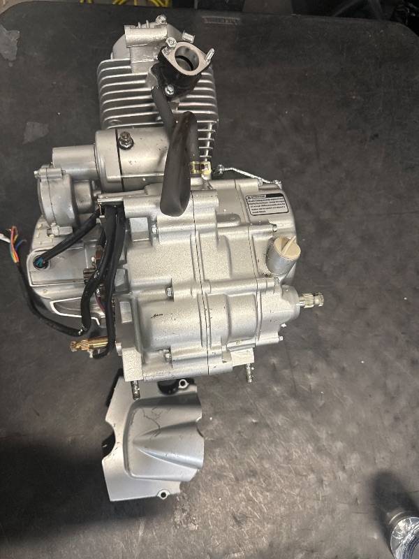 Photo 1 of (For Parts) ATV 250cc Engine Motor Air-Cooled Vertical Engine 4-Stroke for ATV Dirt Bike, 5-Speed Manual Transmission Engine CG250 Vertical Engine Motor - Single Cylinder