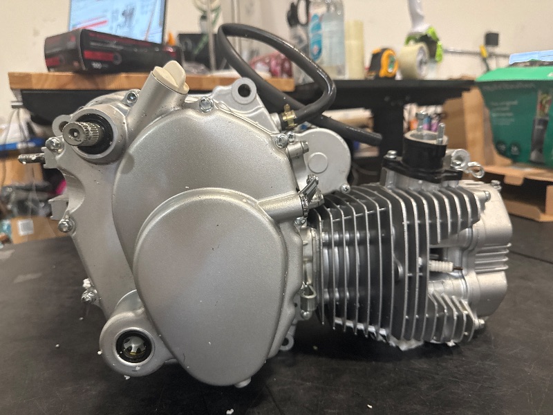 Photo 1 of (For Parts) ATV 250cc Engine Motor Air-Cooled Vertical Engine 4-Stroke for ATV Dirt Bike, 5-Speed Manual Transmission Engine CG250 Vertical Engine Motor - Single Cylinder