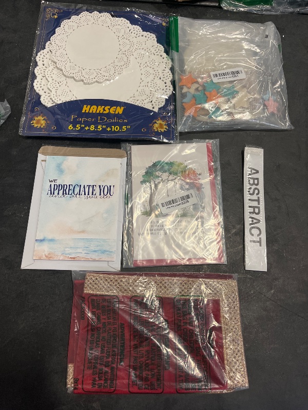 Photo 1 of 5 Mixed items 