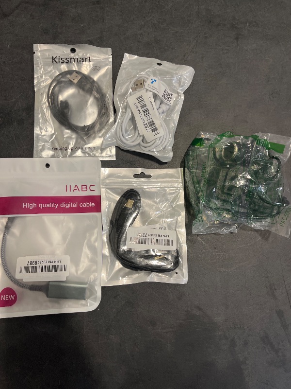 Photo 1 of 5 Mixed items 