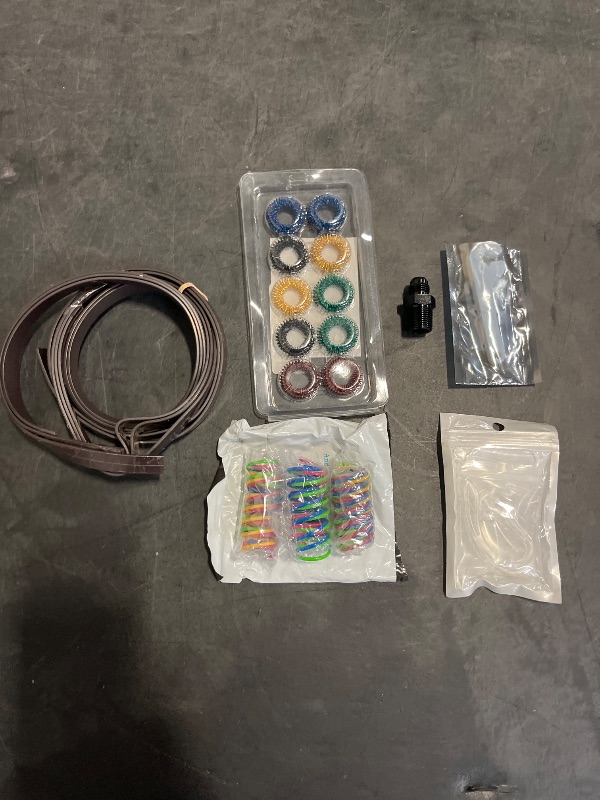 Photo 1 of 6 Mixed items 