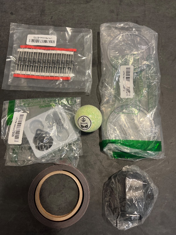 Photo 1 of 6 Mixed items 