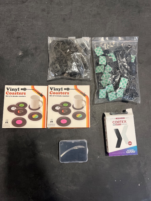 Photo 1 of 6 Mixed items 