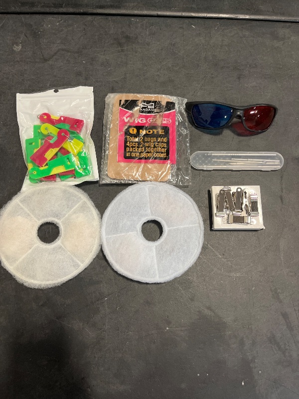 Photo 1 of 7 Mixed items 