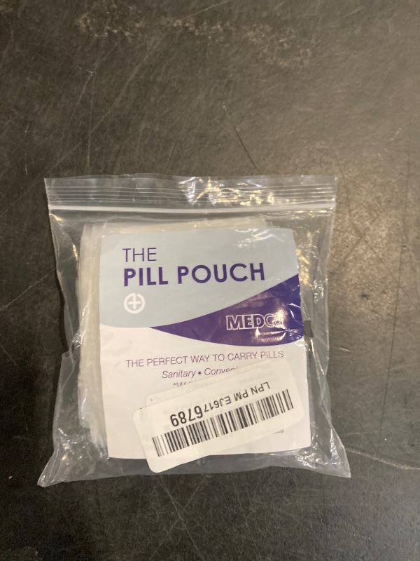 Photo 1 of Pill Bag Pouch, Reusable Plastic Pill Organizer Bags, Size 3" X 2" 3 Mil (Pack of 100)