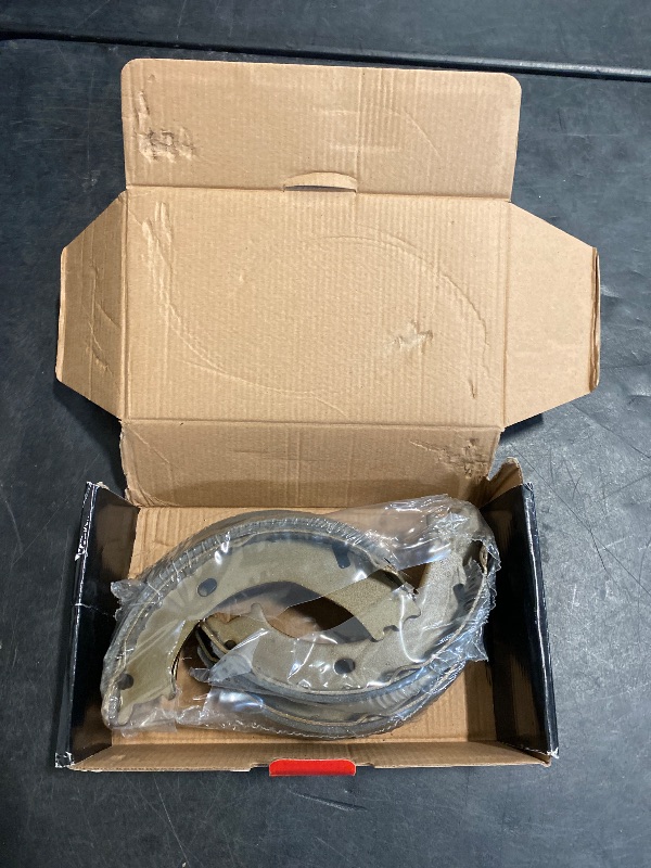 Photo 1 of Centric Parts (111.07710) Brake Shoe