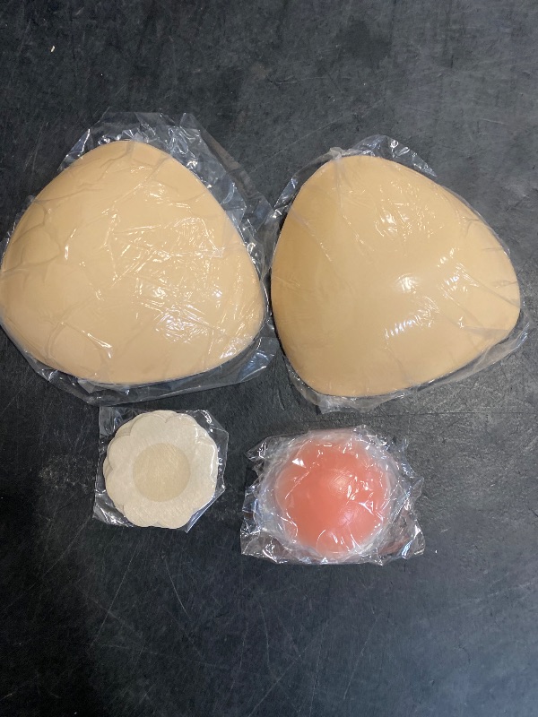 Photo 1 of (L) Ultra Sticky Bra Inserts Double Sided Push Up Adhesive Bra Pads for Bikini Swimsuit Backless Sports Bra, Nude, L