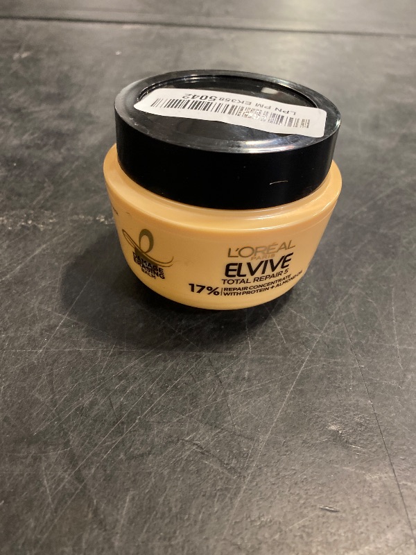 Photo 1 of L'Oreal Paris Elvive Total Repair 5 Damage-Erasing Balm with Almond and Protein, 8.5 Ounce