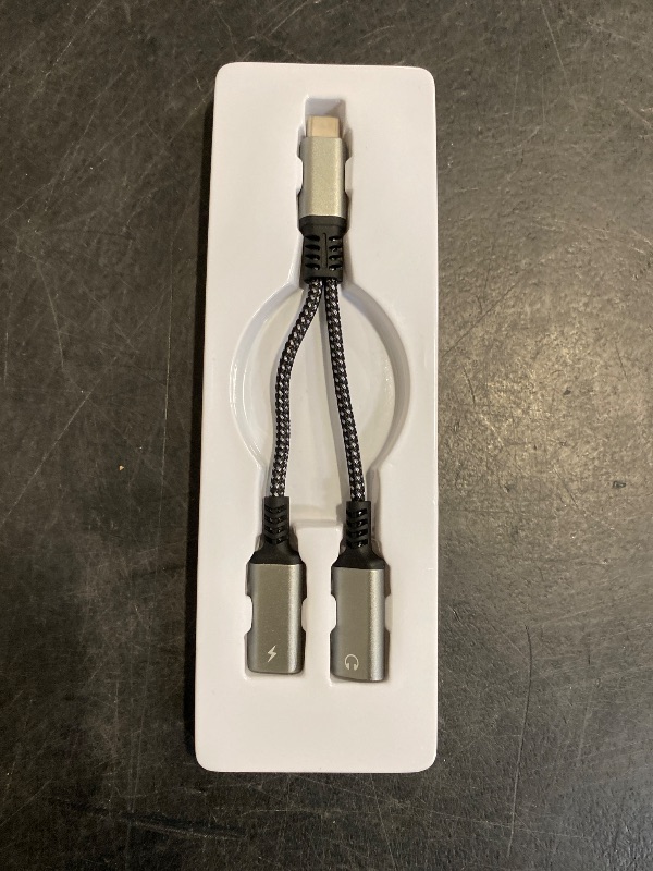 Photo 1 of Dual USB-C Headphone and Charger Adapter - 1 in 2 out USB C Splitter with 60W Fast Charging and Audio Adapter for iPhone 16 15 iPad Huawei Galaxy PC, Type-C to Headphone Splitter for Call & Music