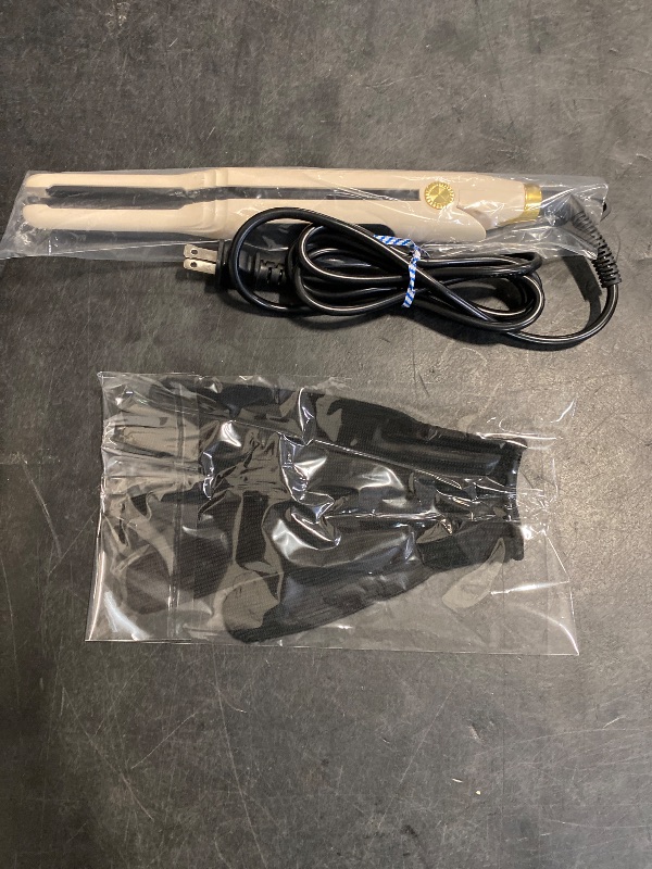 Photo 1 of Mvxitanny Mini Flat Iron 3/10'' Small Flat Irons for Short Hair,Pixie Cut & Bangs,Tiny Hair Straightener for Edge with LED Display,Travel Thin Hair Straightener with Dual Voltage,Auto Shut Off?Khaki?