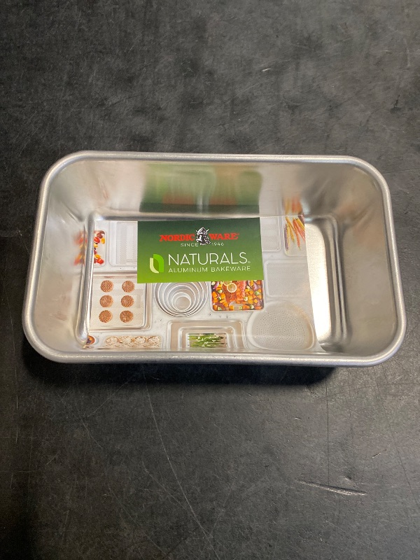Photo 1 of Nordic Ware Naturals Loaf Pan, 1.5 Pound