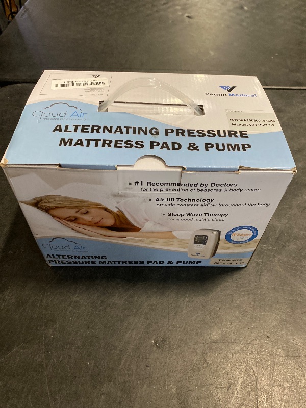 Photo 1 of Vaunn Medical Cloud Air Whisper Quiet Alternating Air Pressure Mattress Topper with Pump Twin Size 36" x 78" x 3"