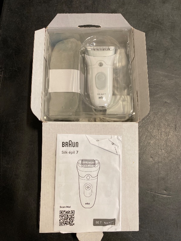 Photo 1 of Braun Epilator Silk-épil 7, Hair Removal Device, Women Shaver & Trimmer, Wet and Dry, Wide Head, Includes Shaver Head and Trimmer Comb, SE7-041, Silver