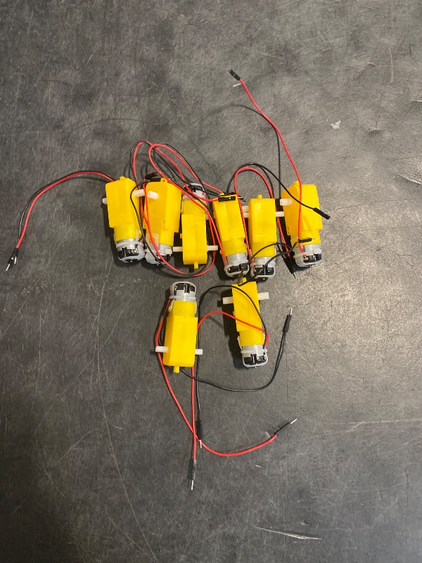 Photo 1 of AEDIKO 8pcs TT Motor Dual DC 3-6V Gearbox Motor 200RPM Ratio 1:48 Shaft Motor with 2.54mm Wire for Arduino DIY Smart Car Robot
