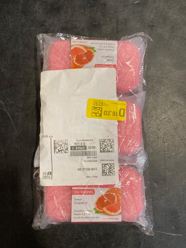 Photo 1 of Spongeables Body Wash in a 20+ Wash Sponge, Sweet Grapefruit, 3 Count