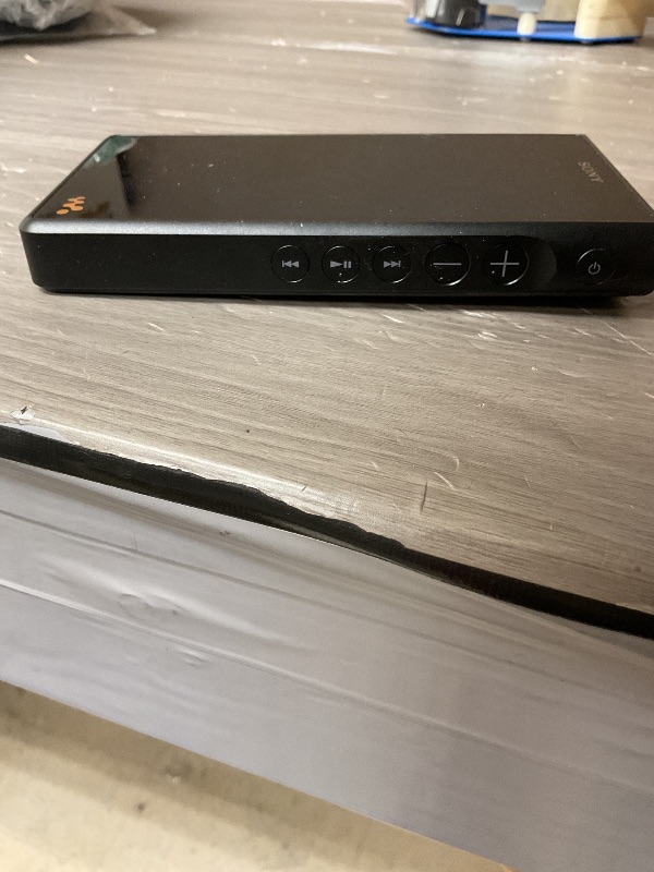 Photo 1 of **LOCKED*** Sony NW-WM1AM2 Hi-Res 128GB Walkman Digital MP3 Music Player
