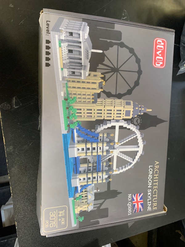 Photo 1 of dOvOb Architecture London Skyline Collection Micro Mini Blocks Set Model Kit and Gift for Kids and Adults (3076 Pieces)