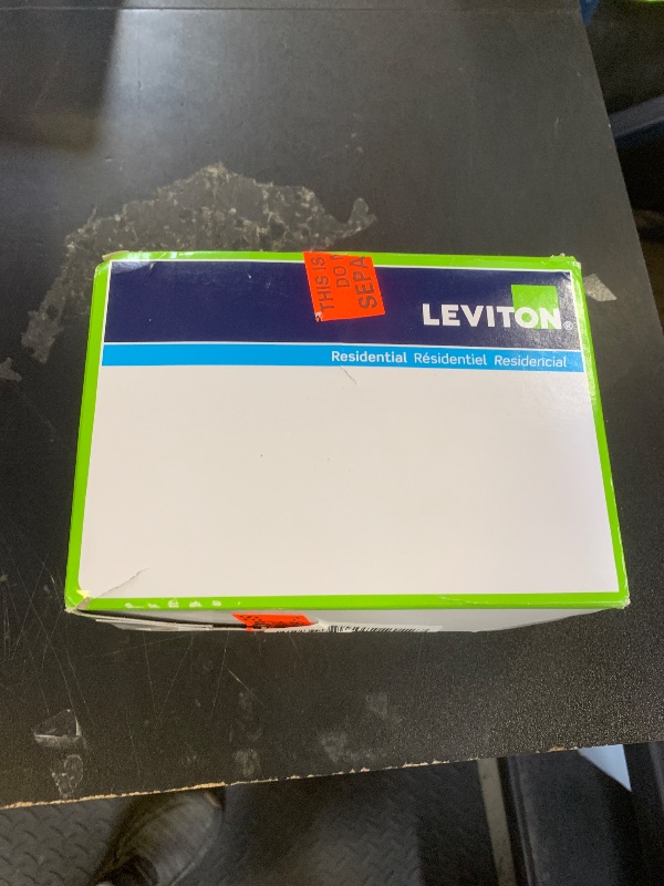 Photo 1 of Leviton 80301-SW Wallplatewhite