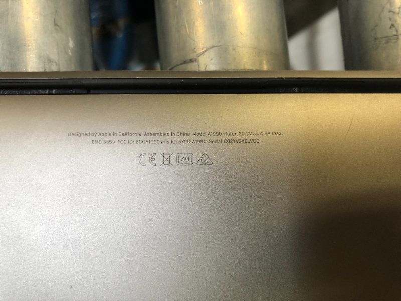 Photo 1 of -NON FUNCTIONAL-MacBook Pro (15-inch, 2018)
