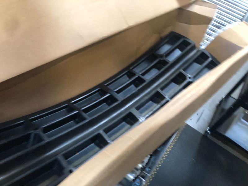 Photo 1 of VEVOR Rubber Curb Ramp for Driveway 1 Pack, 15T Heavy Duty Sidewalk Curb Ramp, 2.6" Rise Height Curbside Bridge Ramp for Garage for Low Cars, Wheelchairs, L.O.A. 4FT