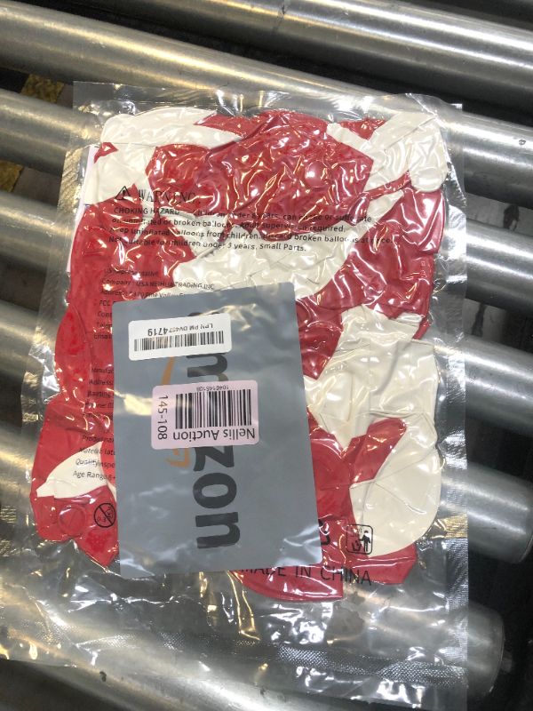 Photo 1 of 100pcs Red and white balloons 12 Inch Thickened Latex Red white Balloons for Mother's Day Decoration Valentine's Day Birthday Wedding Mother's Day Christmas Party Decorations