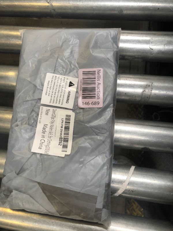 Photo 1 of Dasen 100pc Poly Mailers 6x9 Inches,Shipping Envelopes Self Seal Mailers Bags Waterproof and Tear-Proof Packaging Bags, Shipping Bags for Clothing