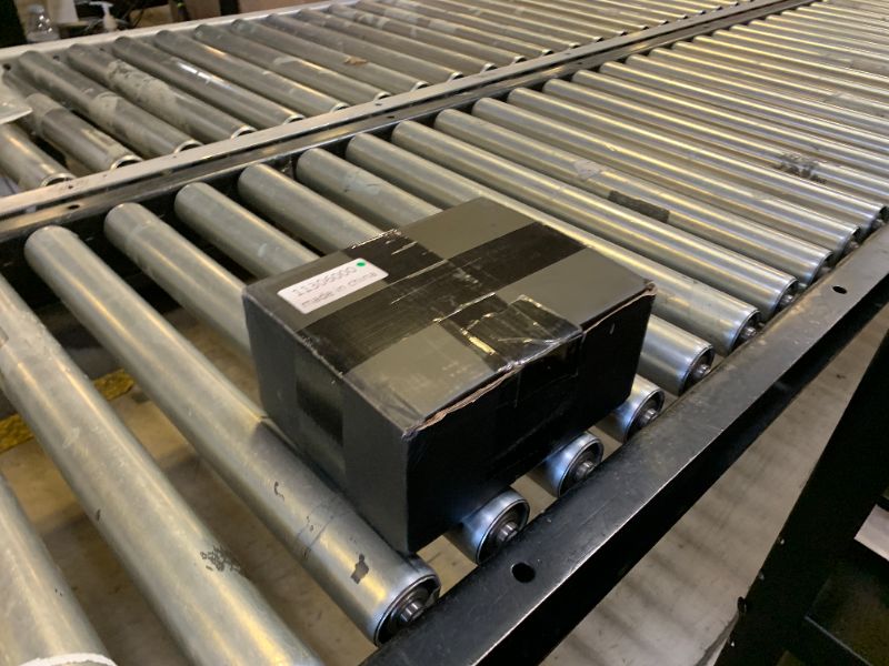 Photo 1 of Universal Coolant Overflow Tank,Aluminum Radiator Overflow Tank,Coolant Reservoir Tank,Coolant Radiator Tank,Expansion Tank Recovery Water Tank Reservoir 1L-Black